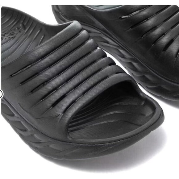 NEW Hoka U Ora Recovery Rubber Slide Black Size US M8 W10 $70 [jb] - Picture 3 of 14
